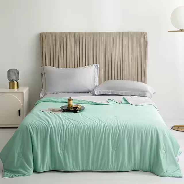 Everchill Comfort Blanket